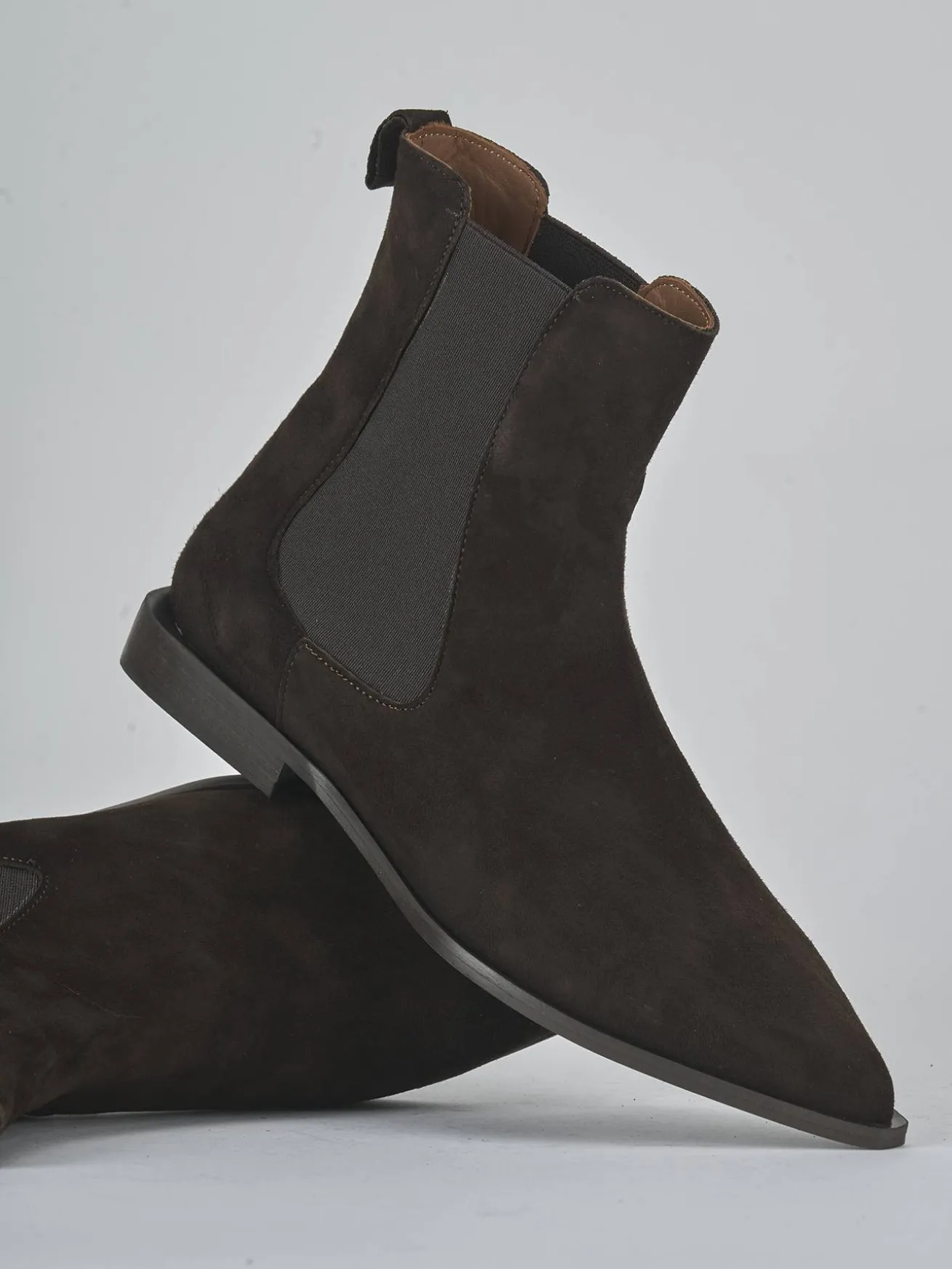 Stivaletti tacco 2cm camoscio testa