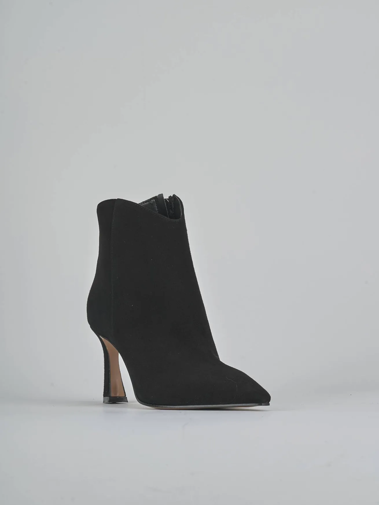 Stivaletti tacco 8cm camoscio nero