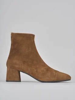 Stivaletti tacco 6cm camoscio marrone