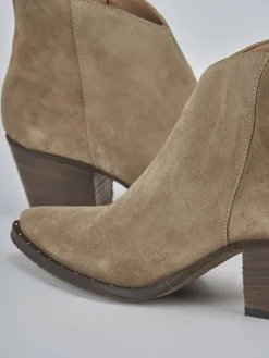 Stivaletti tacco 6cm camoscio marrone