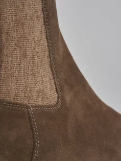 Stivaletti tacco 1cm camoscio beige