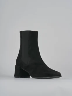 Stivaletti tacco 5cm camoscio nero