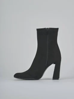 Stivaletti tacco 9cm camoscio sostenible nero