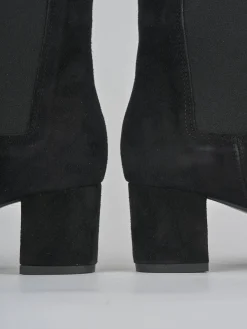 Stivaletti tacco 6cm camoscio nero