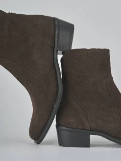 Stivaletti tacco 3cm camoscio testa