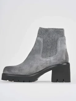 Stivaletti tacco 5cm camoscio grigio