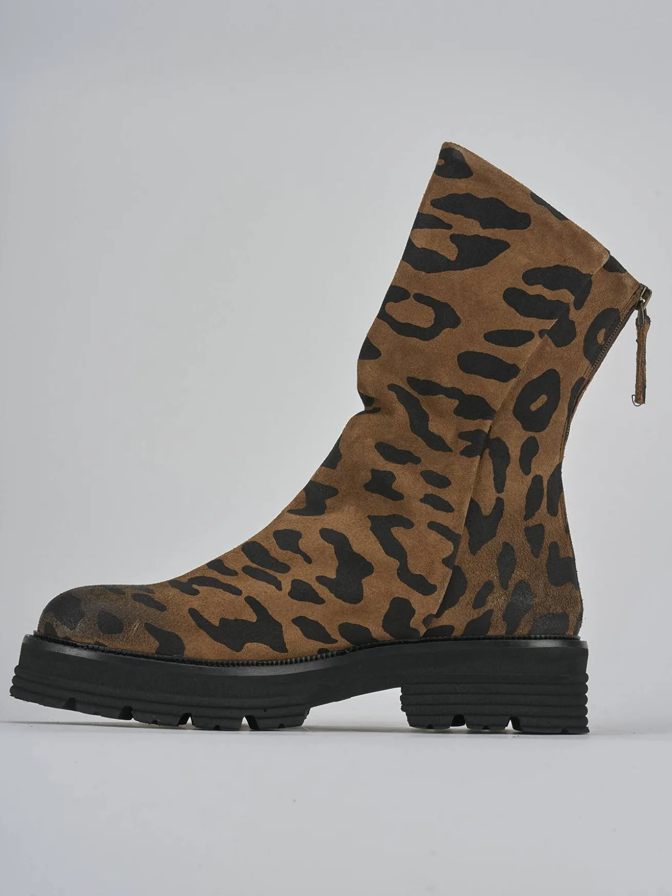 Stivaletti tacco 2cm camoscio multicolor