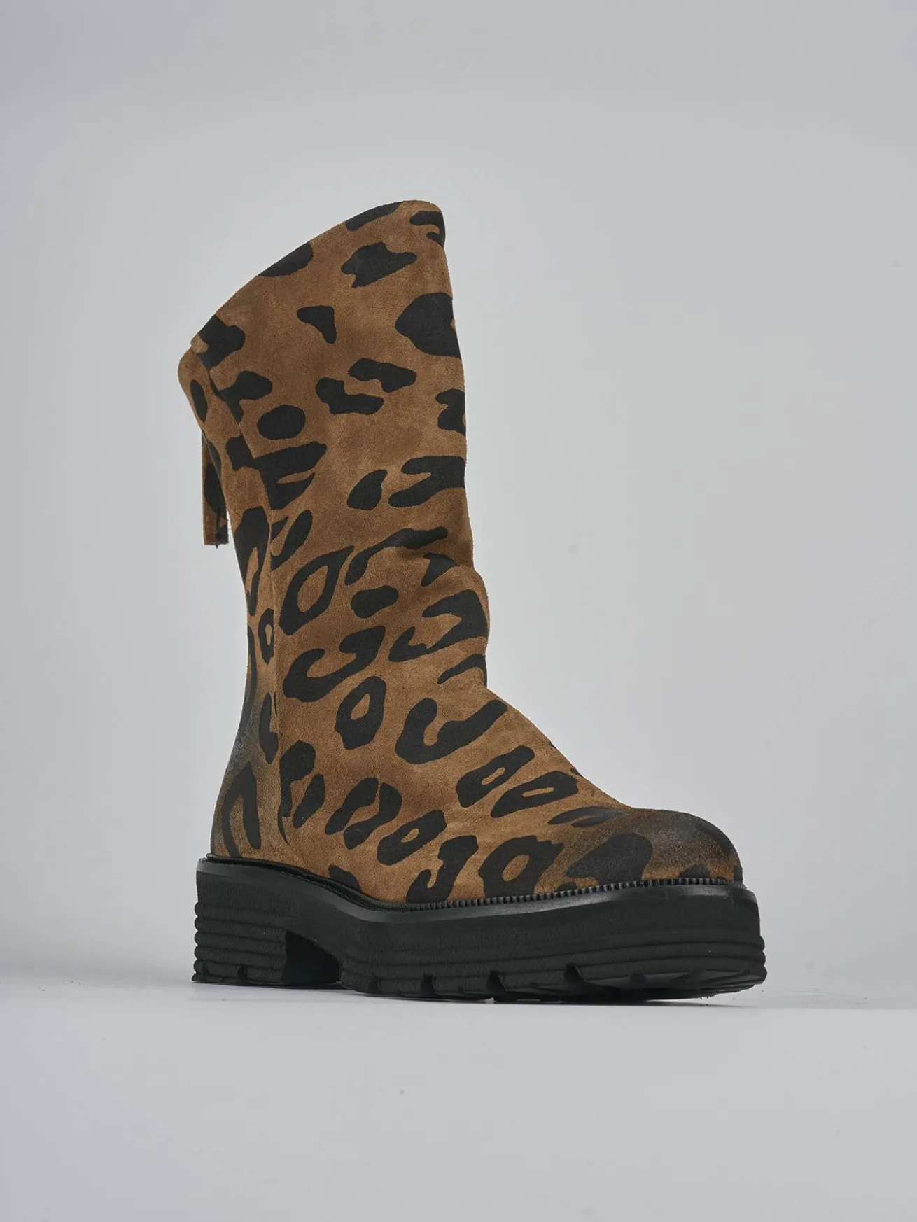 Stivaletti tacco 2cm camoscio multicolor