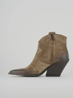 Stivaletti tacco 7cm camoscio beige