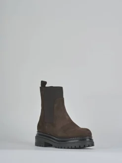 Stivaletti tacco 2cm camoscio testa