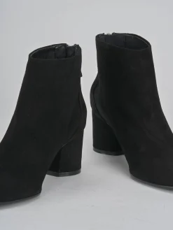 Stivaletti tacco 5cm camoscio nero