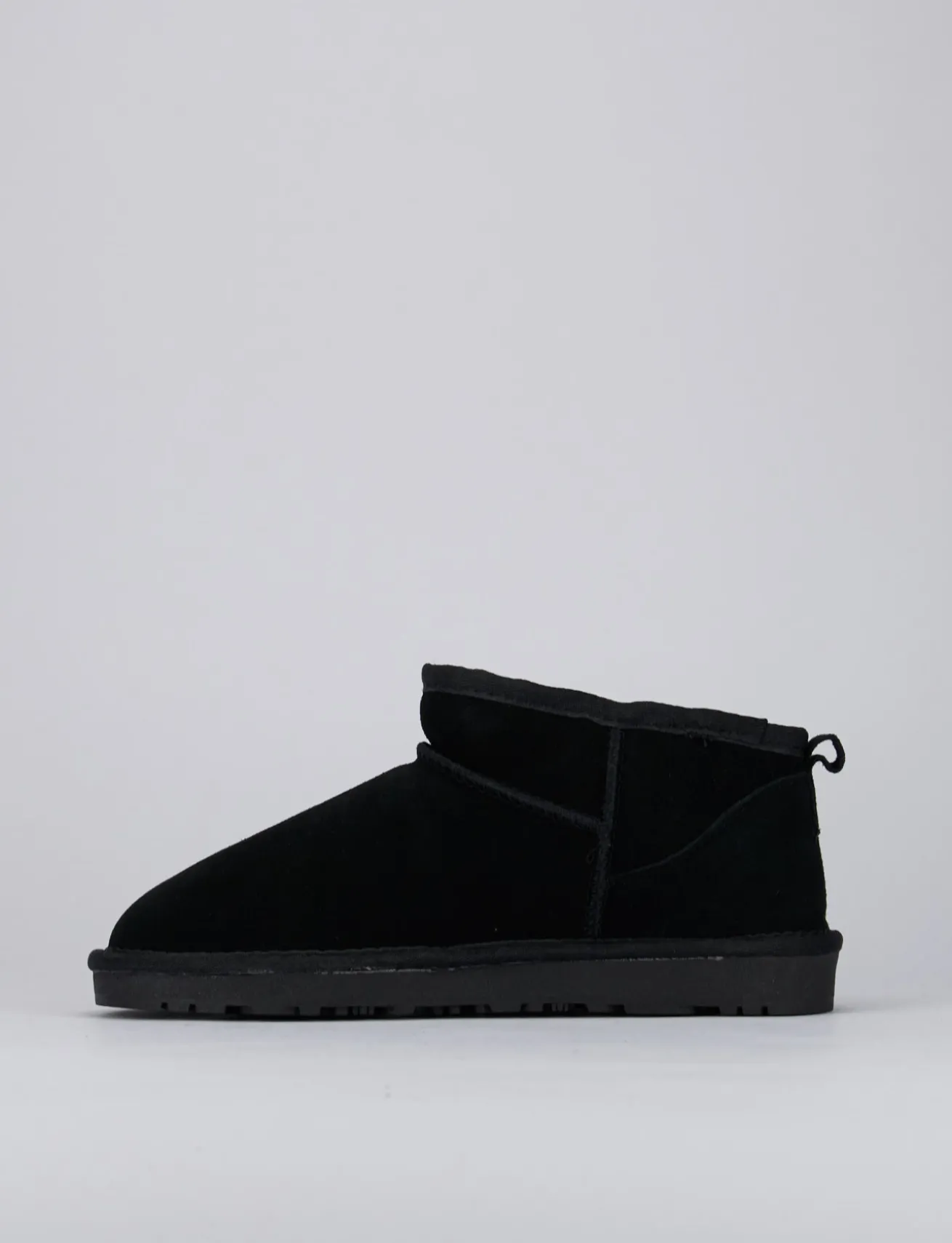 Stivaletti tacco 1cm camoscio nero