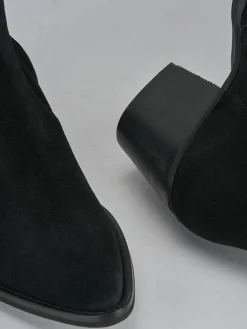 Stivaletti tacco 7cm camoscio nero