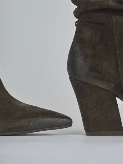 Stivaletti tacco 8cm camoscio testa