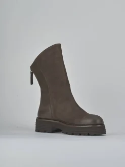 Stivaletti tacco 2cm nabuk testa