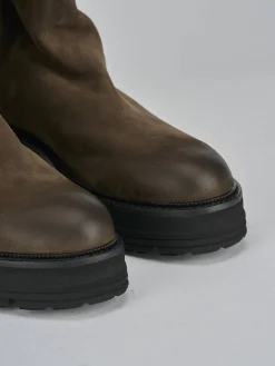 Stivaletti tacco 2cm nabuk testa