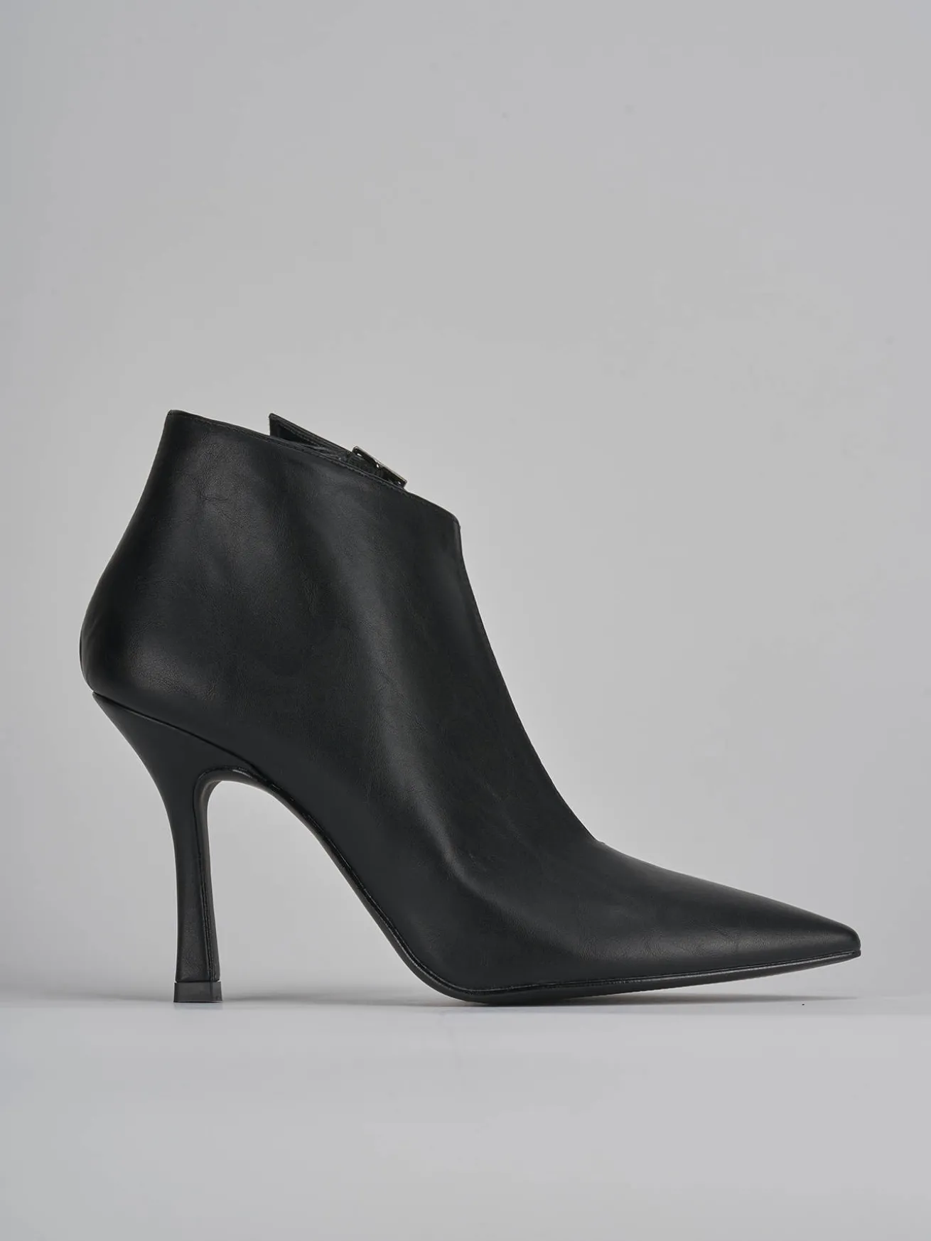 Stivaletti tacco 9cm pelle nero