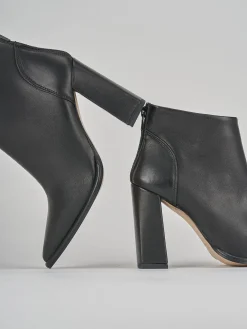 Stivaletti tacco 9cm pelle nero