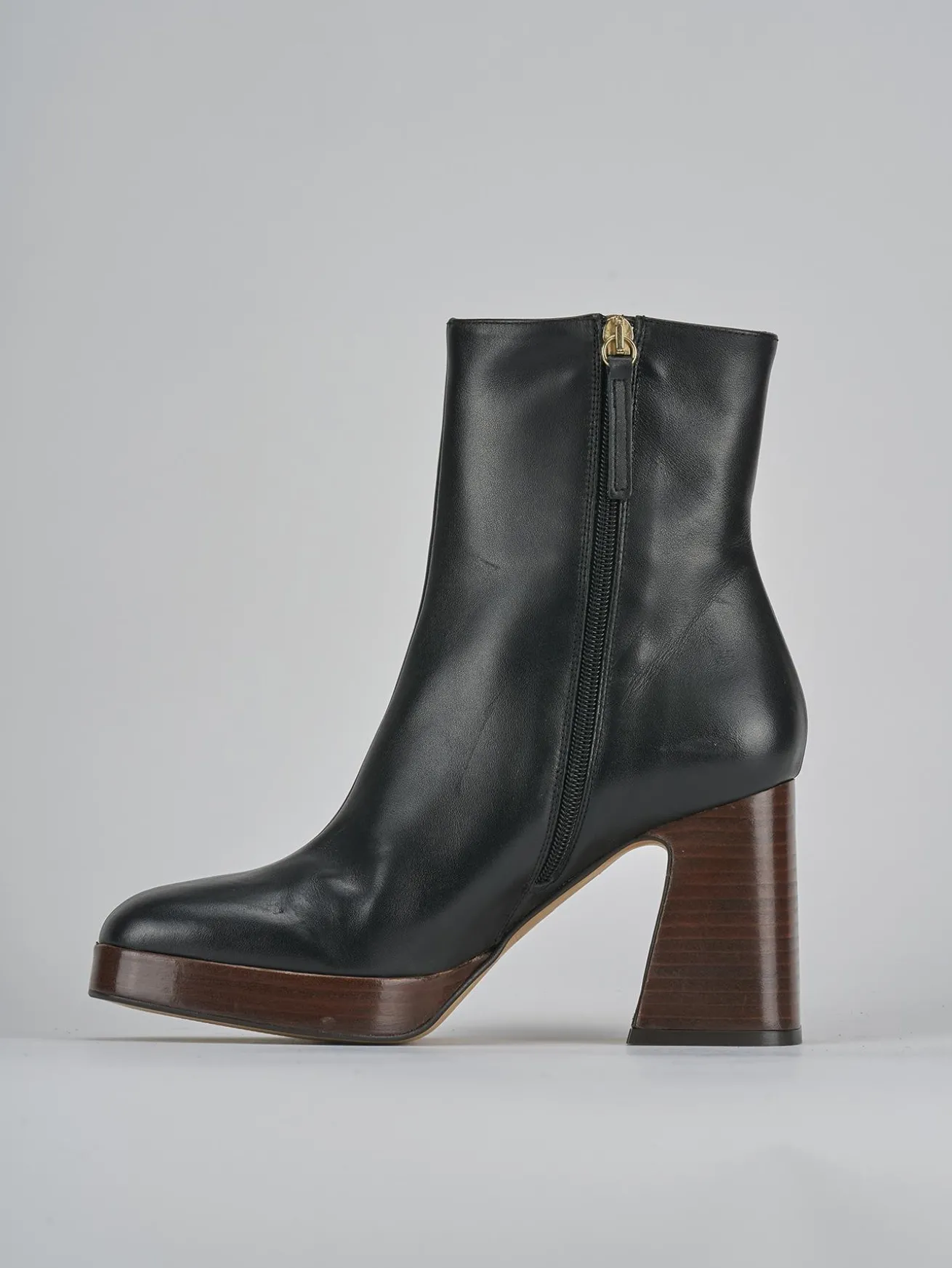 Stivaletti tacco 9cm pelle nero