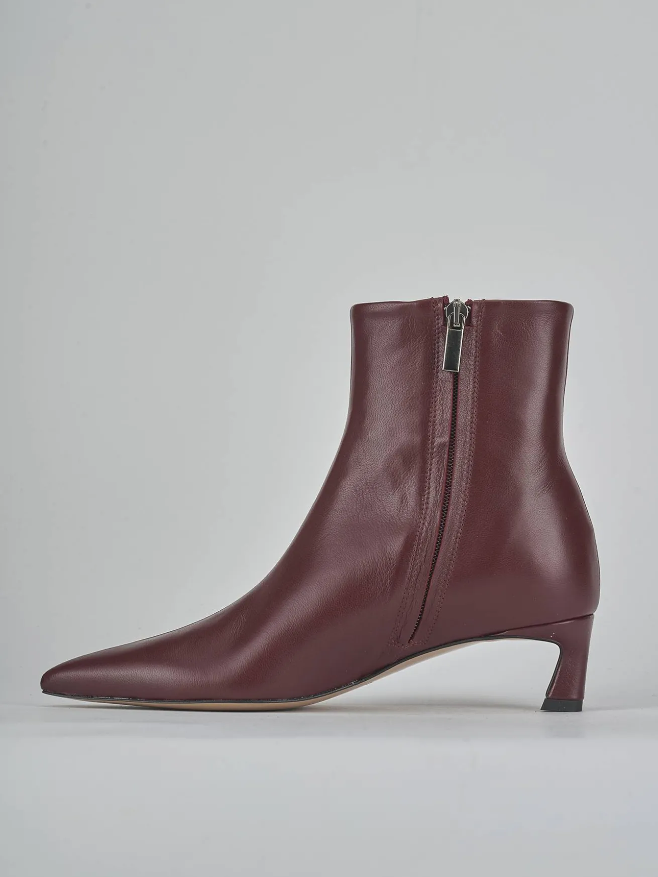 Stivaletti tacco 5cm pelle bordo'