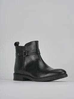 Stivaletti tacco 2cm pelle nero