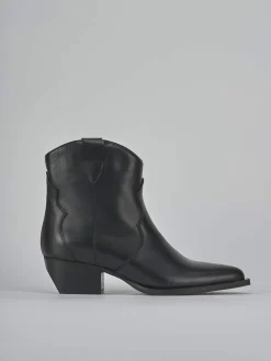 Stivaletti tacco 5cm pelle nero