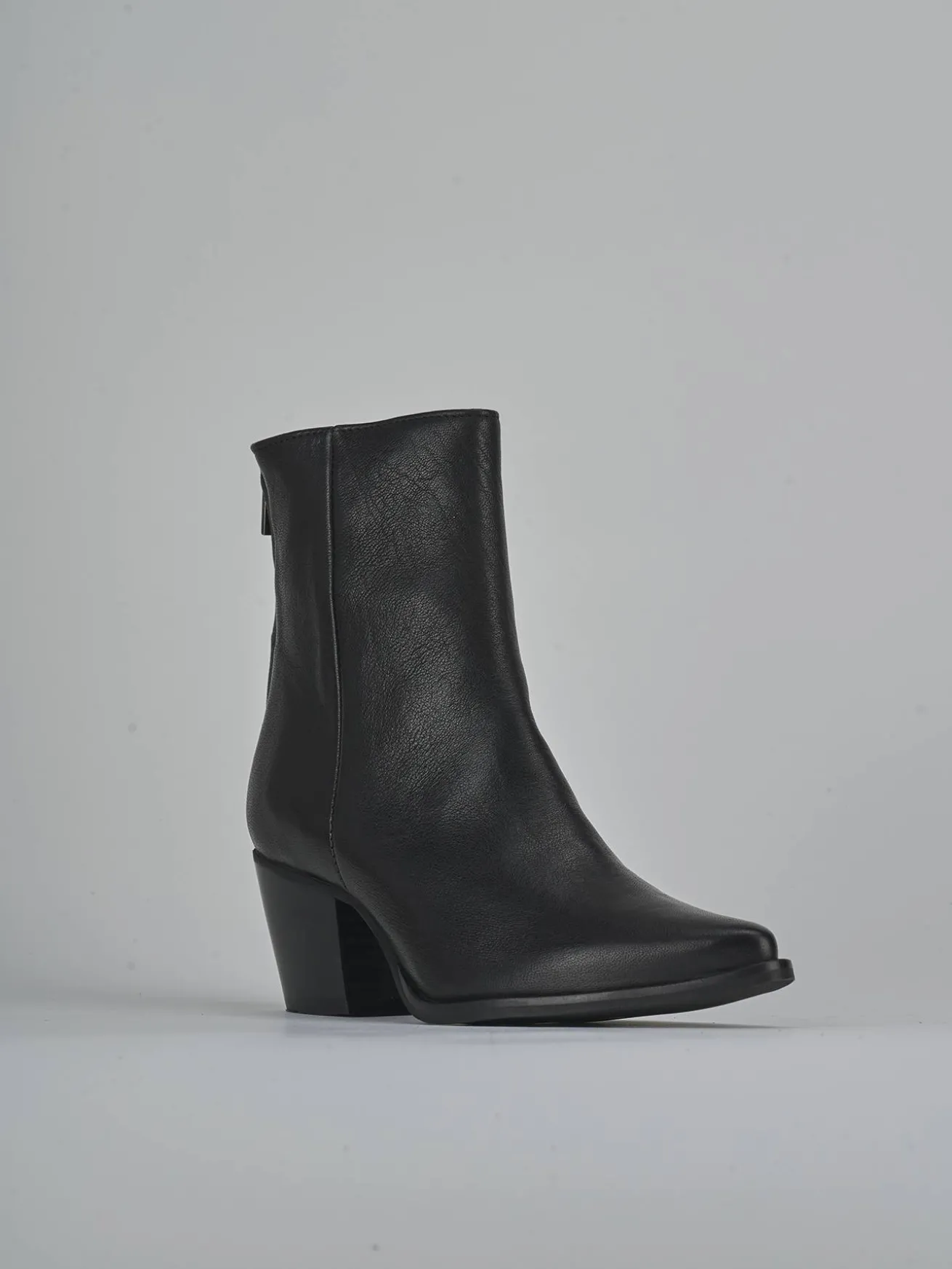 Stivaletti tacco 5cm pelle nero