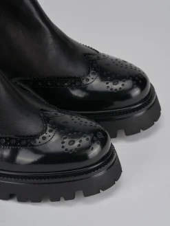 Stivaletti tacco 2cm pelle nero