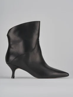 Stivaletti tacco 5cm pelle nero