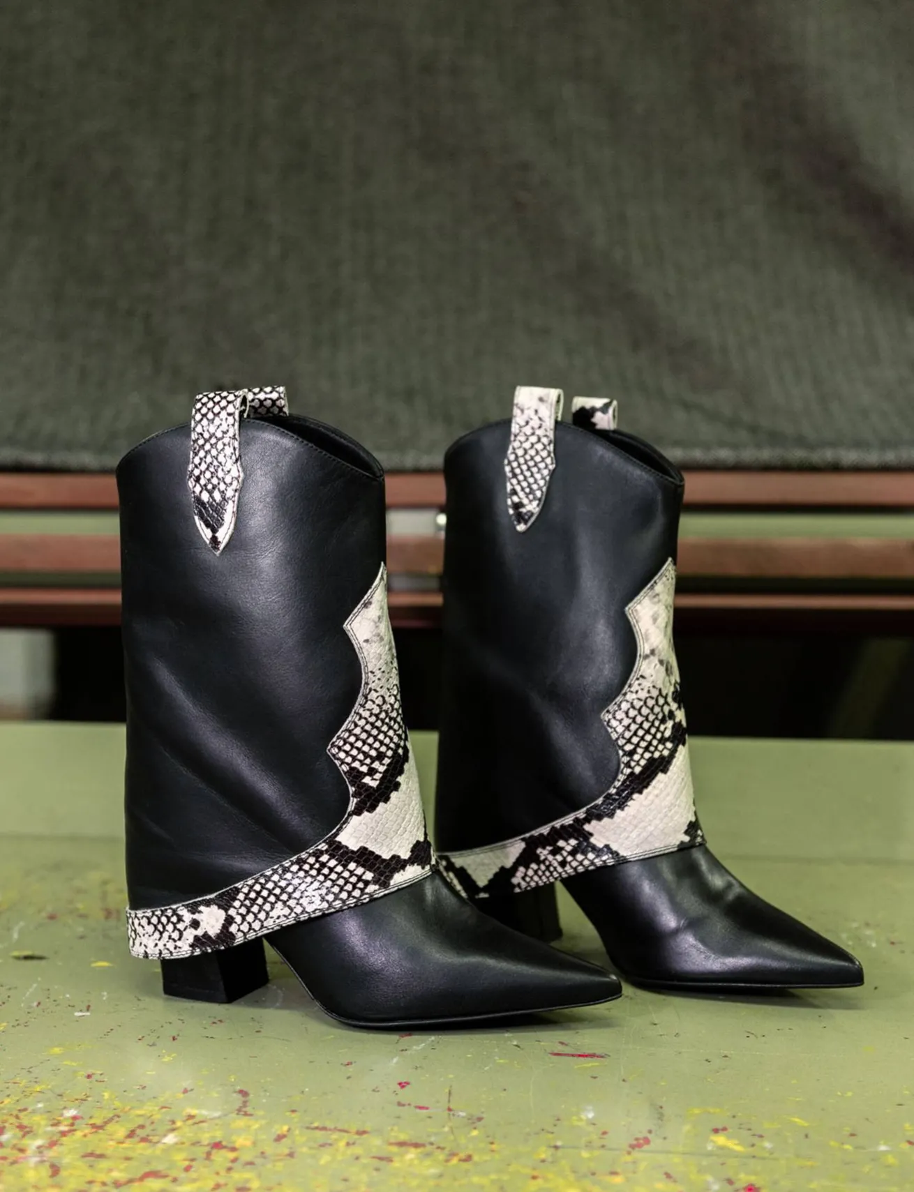 Stivaletti tacco 8cm pelle nero