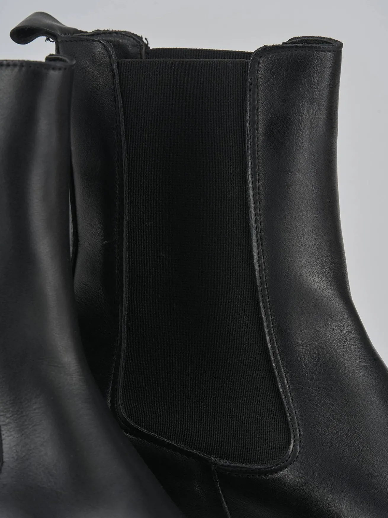 Stivaletti tacco 3cm pelle nero