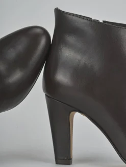 Stivaletti tacco 8cm pelle testa