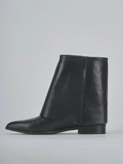 Stivaletti tacco 1cm pelle nero