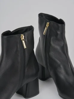 Stivaletti tacco 6cm pelle nero