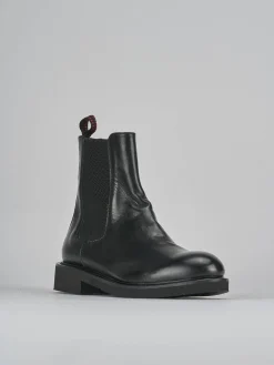 Stivaletti tacco 2cm pelle nero