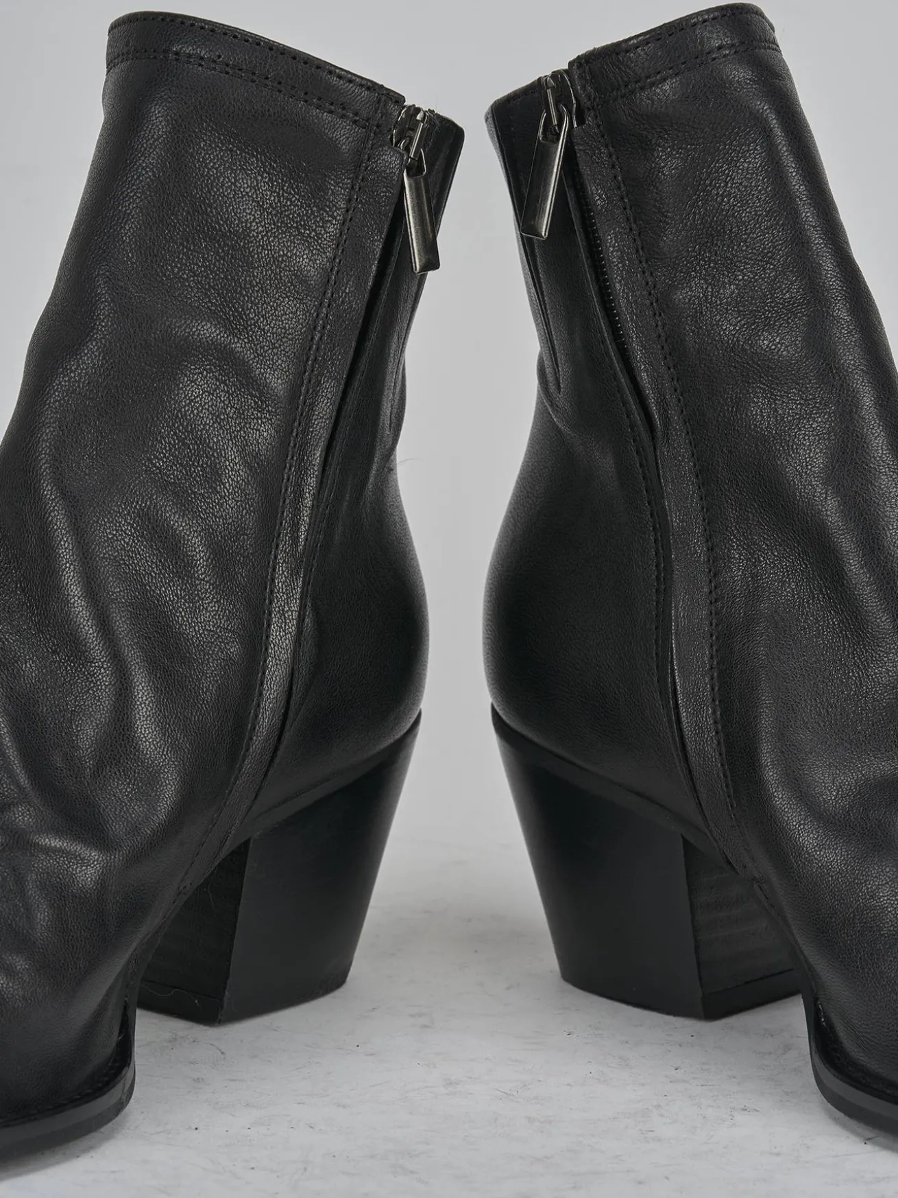 Stivaletti tacco 7cm pelle nero