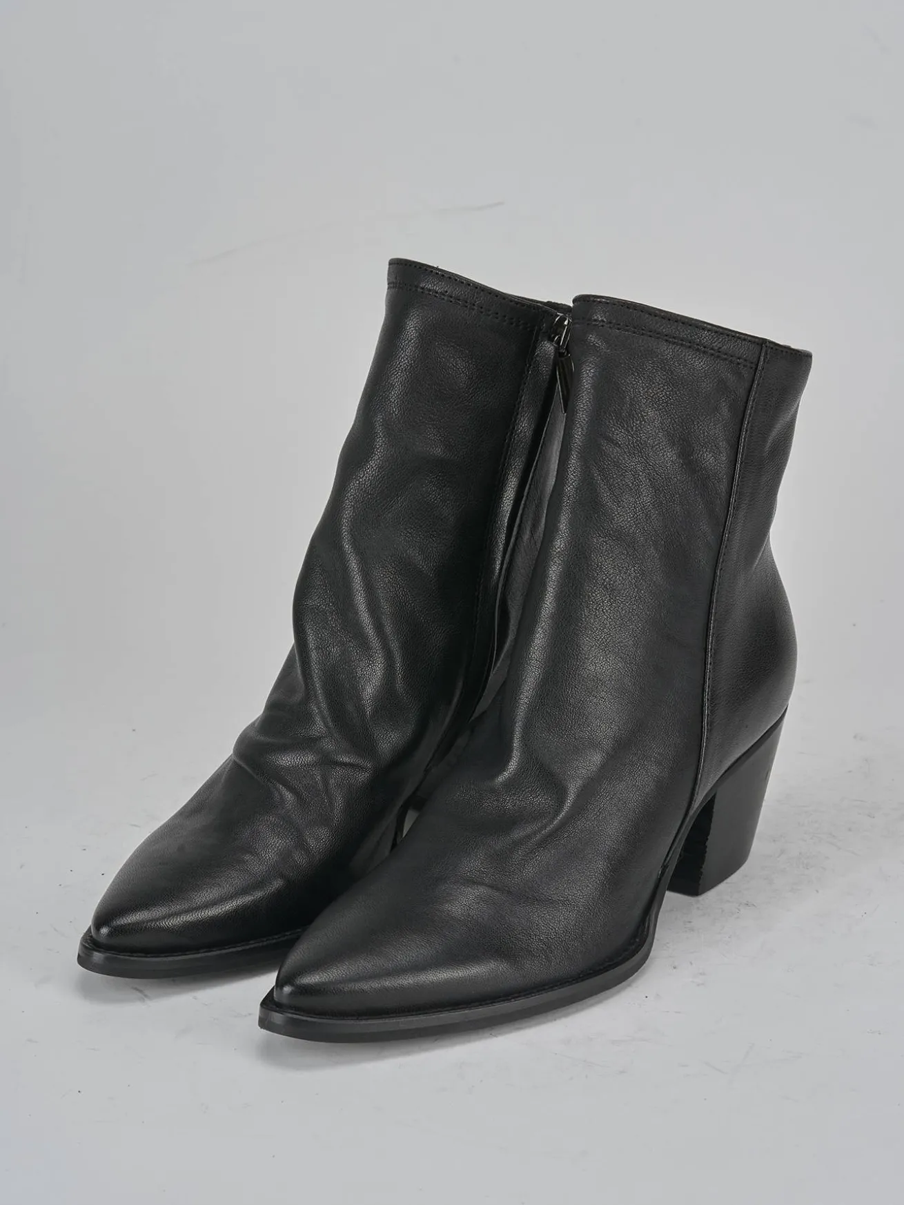 Stivaletti tacco 7cm pelle nero