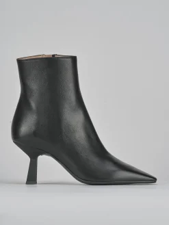 Stivaletti tacco 8cm pelle nero