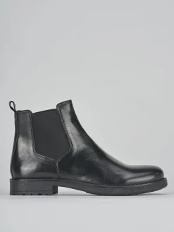 Stivaletti tacco 2cm pelle nero