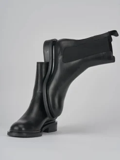 Stivaletti tacco 2cm pelle nero