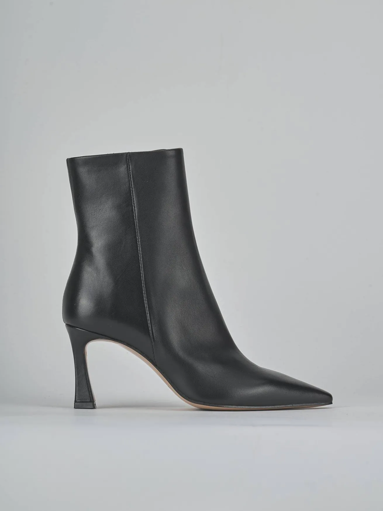 Stivaletti tacco 8cm pelle nero
