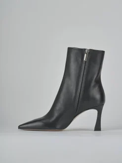 Stivaletti tacco 8cm pelle nero