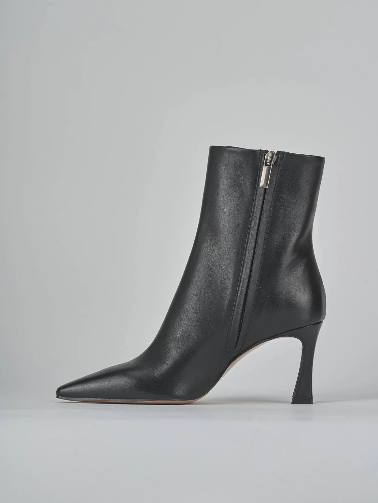 Stivaletti tacco 8cm pelle nero