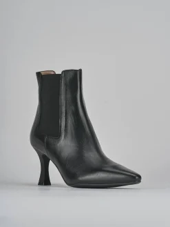 Stivaletti tacco 7cm pelle nero