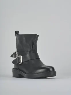 Stivaletti tacco 3cm pelle nero