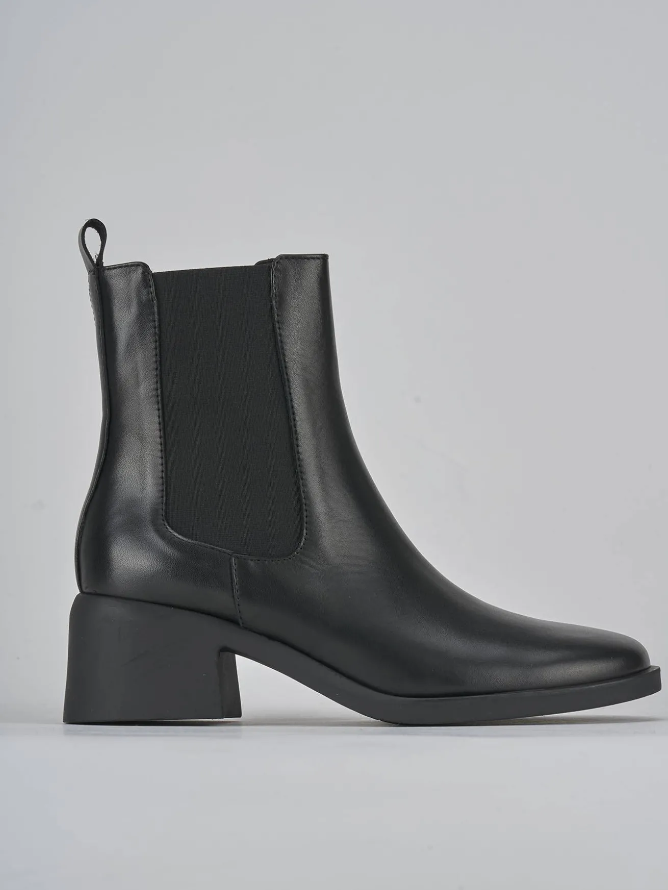 Stivaletti tacco 3cm pelle nero