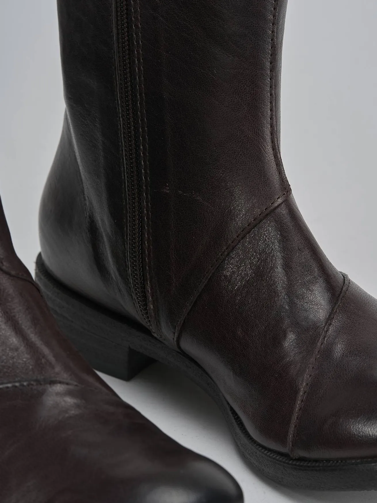 Stivaletti tacco 2cm pelle nero