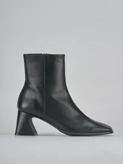 Stivaletti tacco 5cm pelle nero