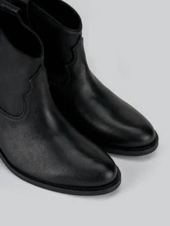Stivaletti tacco 3cm pelle nero