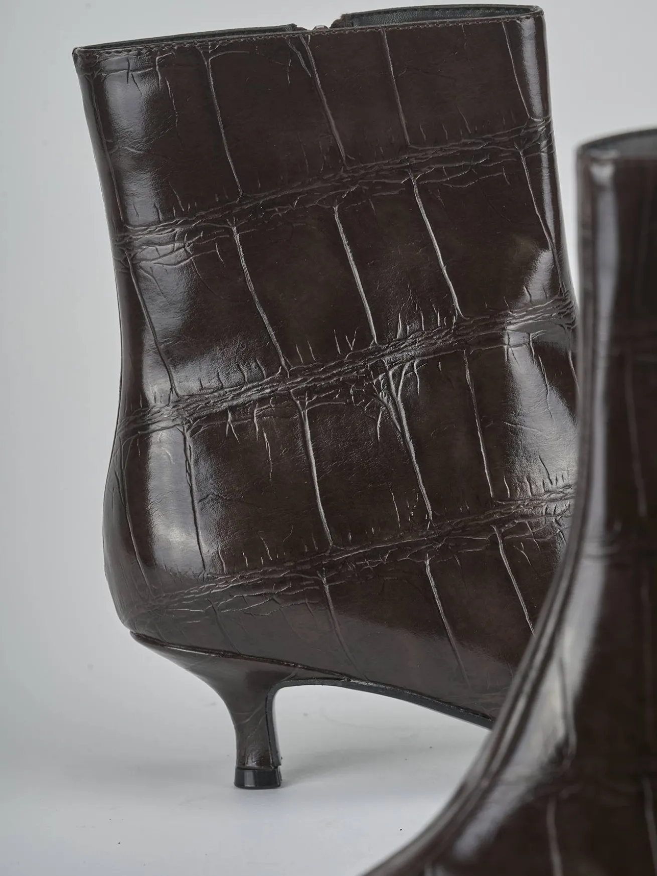 Stivaletti tacco 5cm pelle sostenibile testa